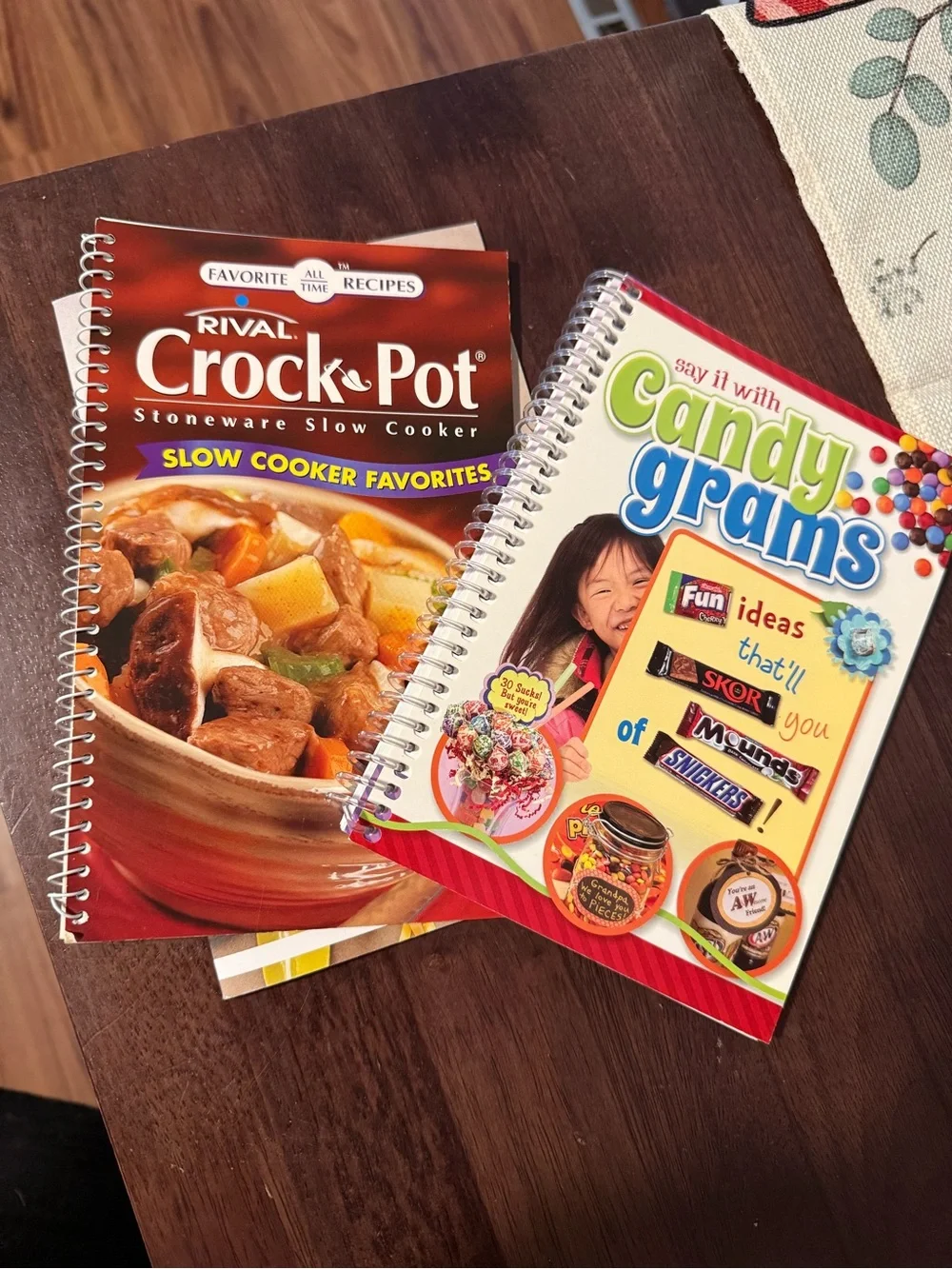 Rival Crock-Pot + Candy Grams Spiral Recipe Books